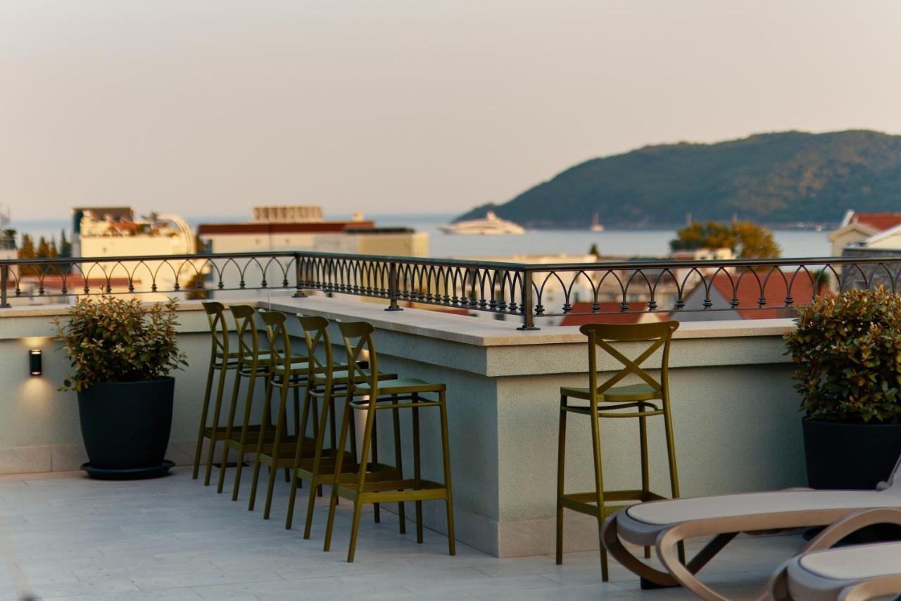 Hotel Diplomat By Aycon Budva Exterior photo