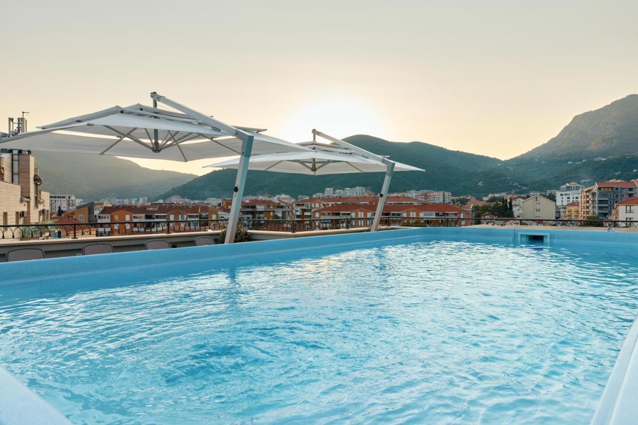 Hotel Diplomat By Aycon Budva Exterior photo